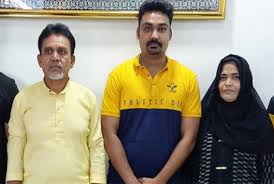 Azharuddin Quaz with his parents
