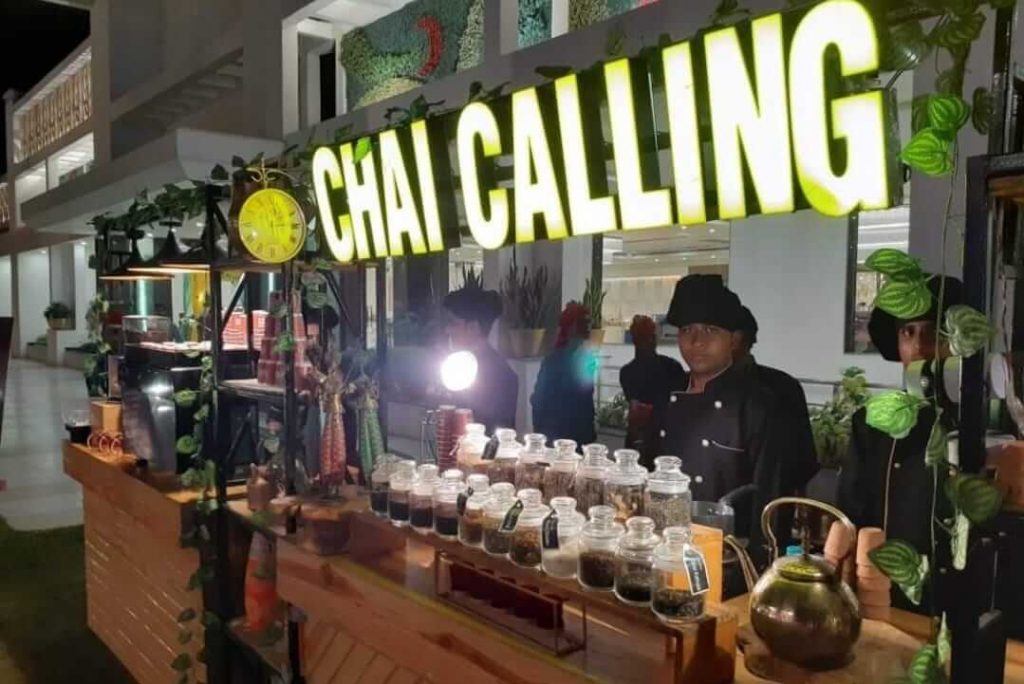 Chai calling