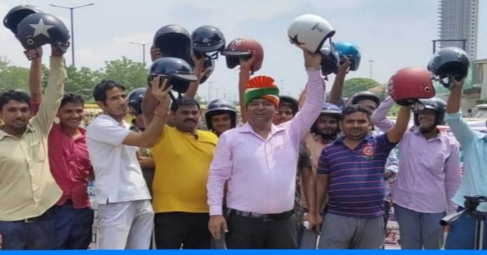 Raghvendra Kumar Helmet man of India