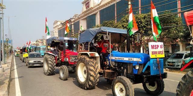 Tractor raili by farmer