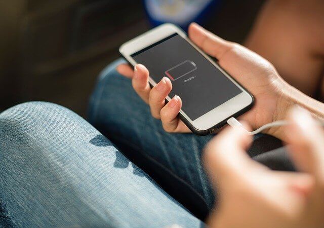 Tips to save smartphone battery life