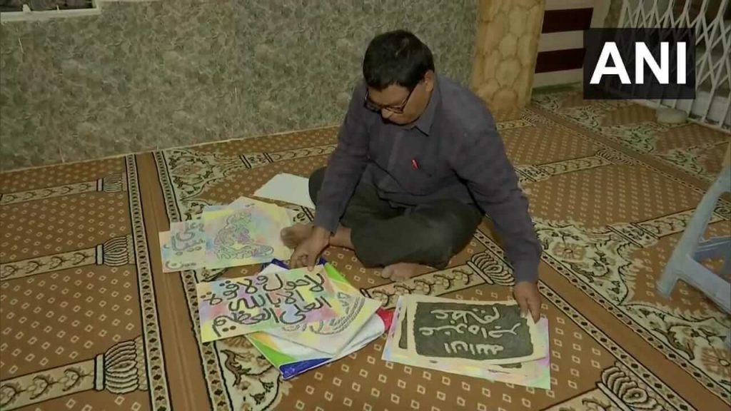 artist paints Quranic verses in Mosques for over two