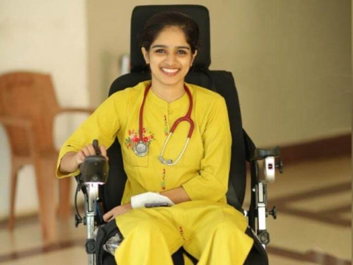 Maria Biju the disable women from Kerala who become doctor