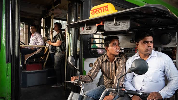 two friends solving charging problem of E-Rickshaw