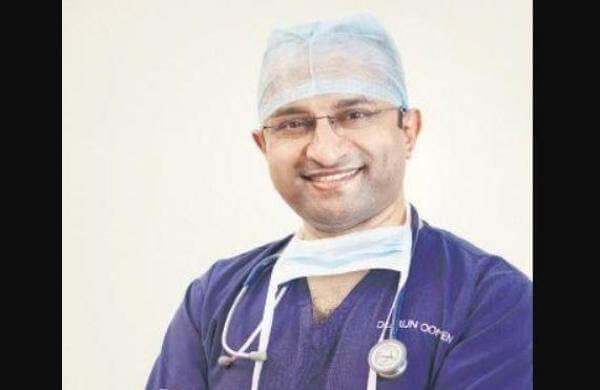 Kerala doctor starts movement to cleaning roads