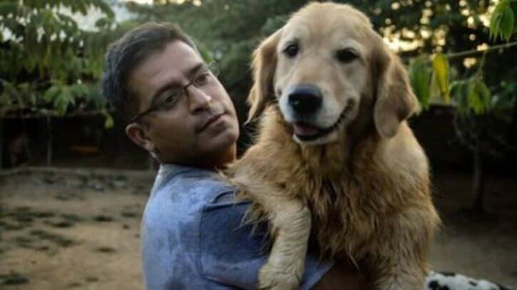 For dog love Rakesh sells his 20 vehicles and 2 home but becomes Dog Father