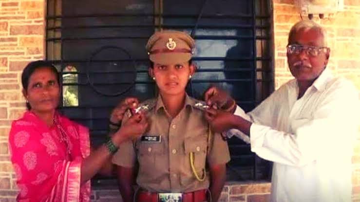 Tejal Aaher joins Maharastra police