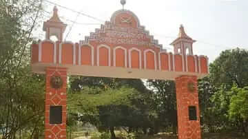 This village of Uttar Pradesh is known as Village of Officers