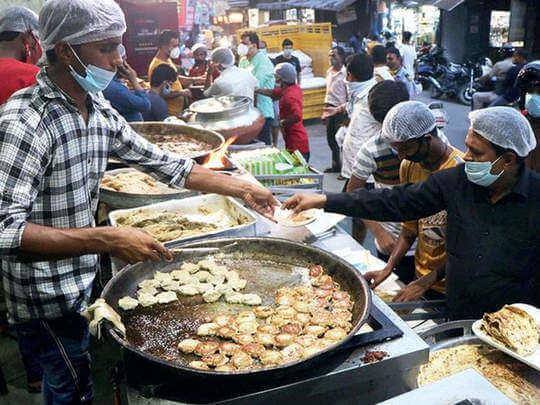 Know about oldest restaurants of India where quality of food is still unchanged