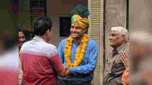 Shyam Sundar Bishnoi from Rajasthan leaves his 12 government jobs for becoming an SDM Officer