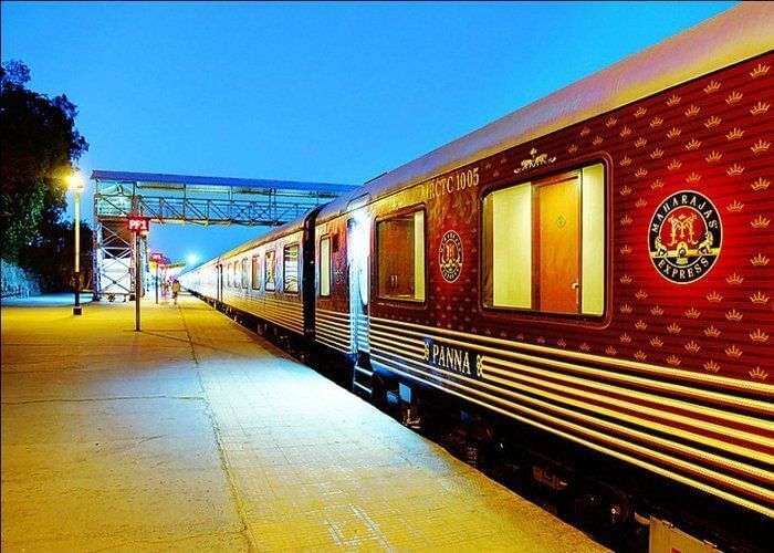 India's Luxurious Maharaja Express Train