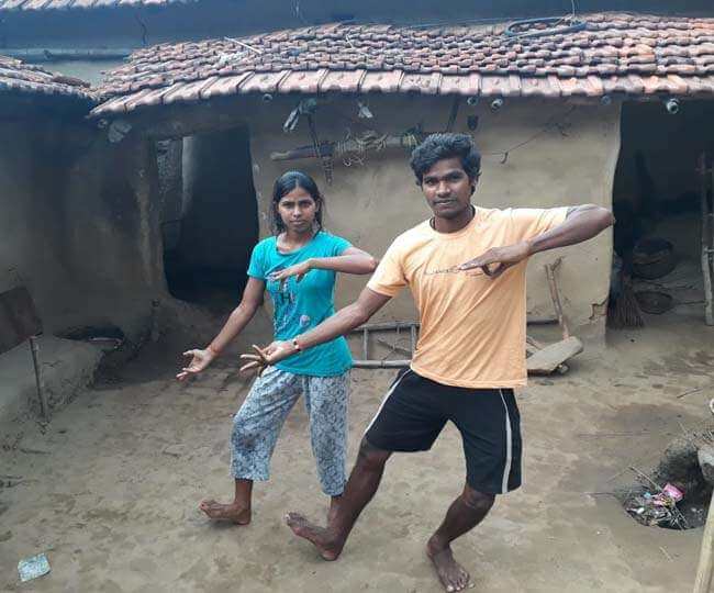 dancer sanatan mahto and his sister savitri from Dhanbad are earning lakhs through dancing videos