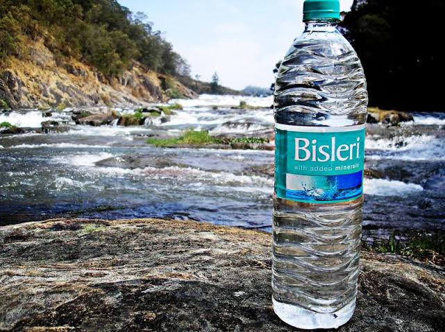 history behind bisleri bottle