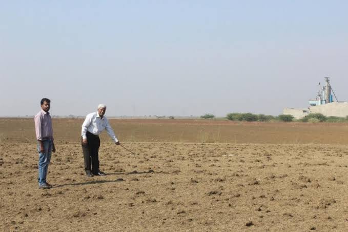 know about the difference between bigha hectare and acre used in land