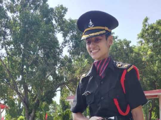 lady officers who is serving nation after death of their husbands