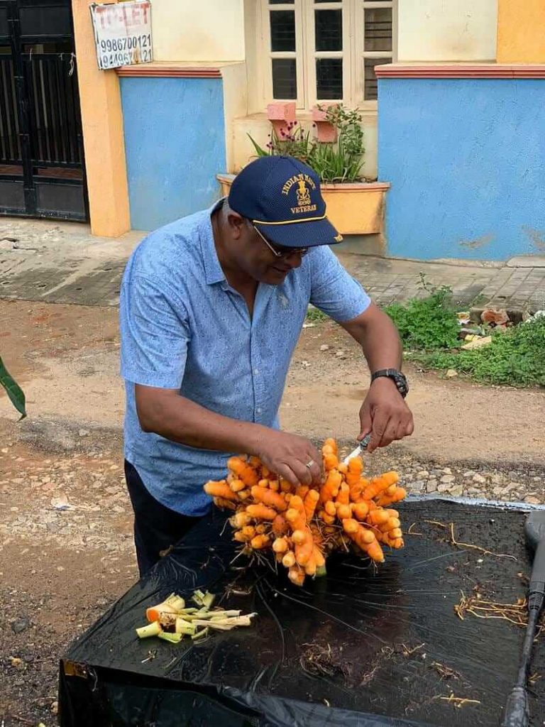 Retired Navy Officer CV Prakash Grow Turmeric in growbags by hydroponic farming method