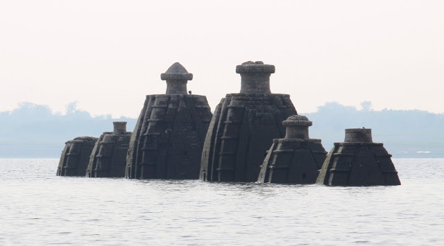 bathu ki ladi temple submerged in water for 8 month of every year, Himachal pradesh