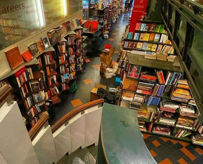 9 Iconic Bookstores in India