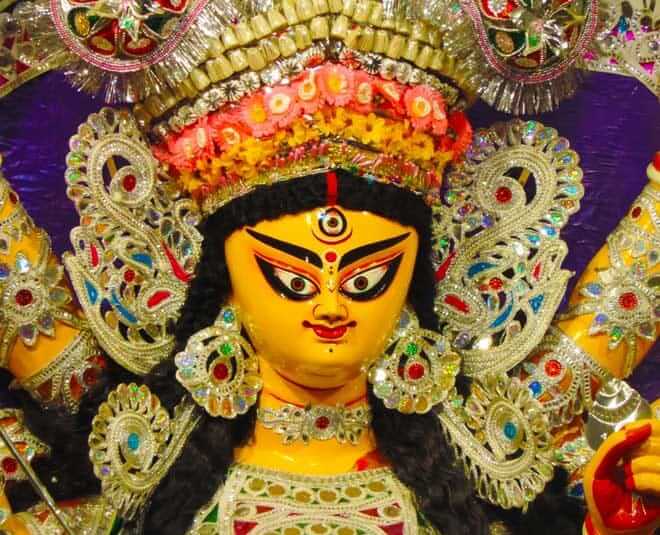 durga puja mein vaishyalay ki mitti ka istemal