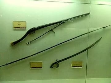 16 best dangerous weapons of 12th-18th Century