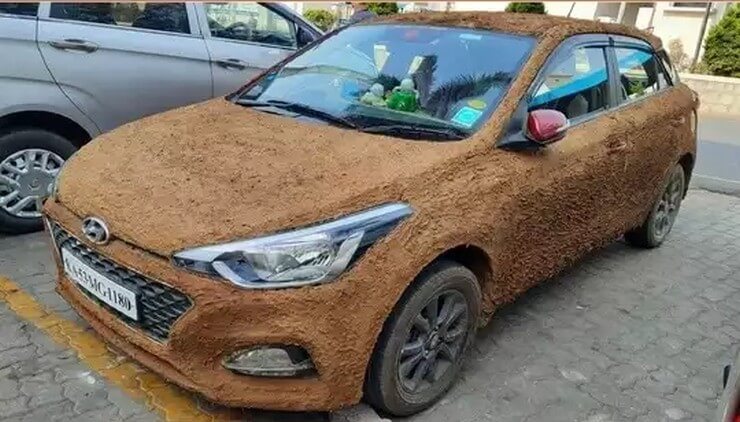 Xuv 500 coated with cow dung