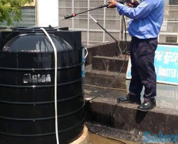 Best water tank cleaning tips