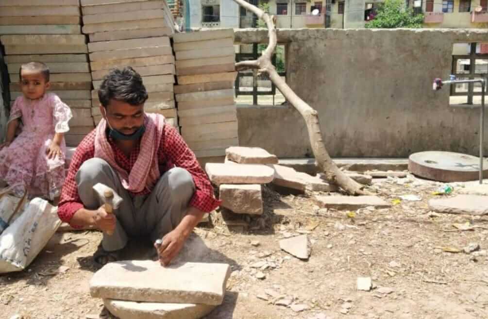 Sharad patel making badlav in beggars life