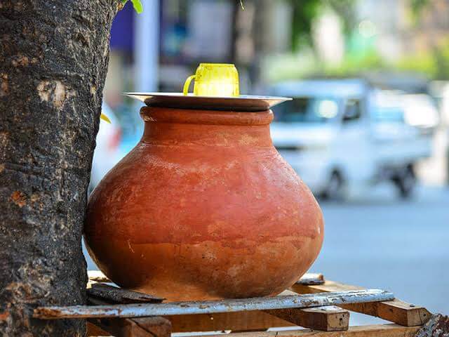 Benefits of drinking clay pot water