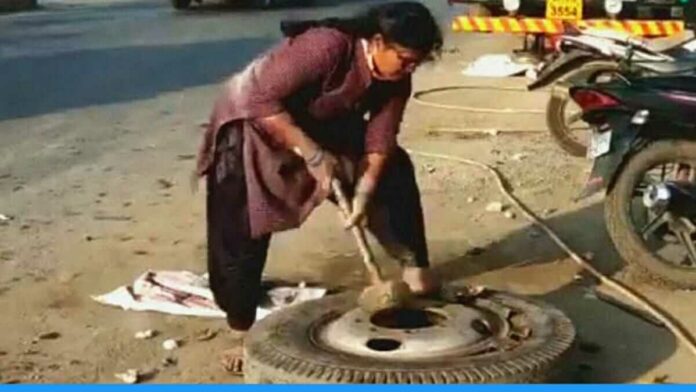Telangana first lady mechanic adilakshmi