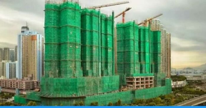 Know why new buildings are covered with green clothes