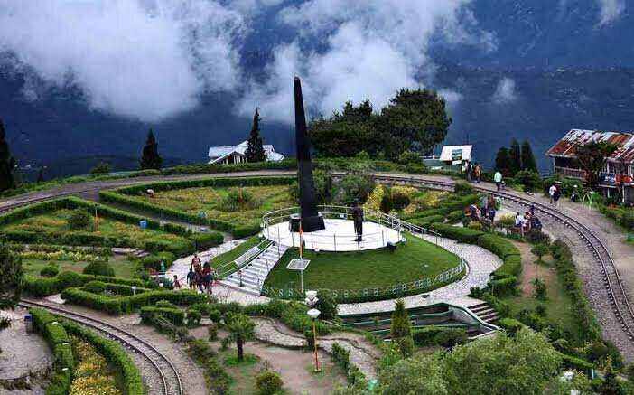 Batasia Loop best places to visit in Darjeeling