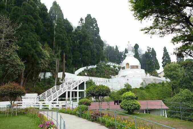 जापानी मंदिर (Japani Temple situated in Darjeeling)