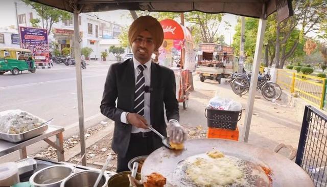 Brothers sell street foods in suit 