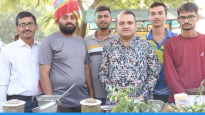 Juice Vendor Bhawani Singh Bhati from Jodhpur Rajasthan cracks RPSC PTI Exam